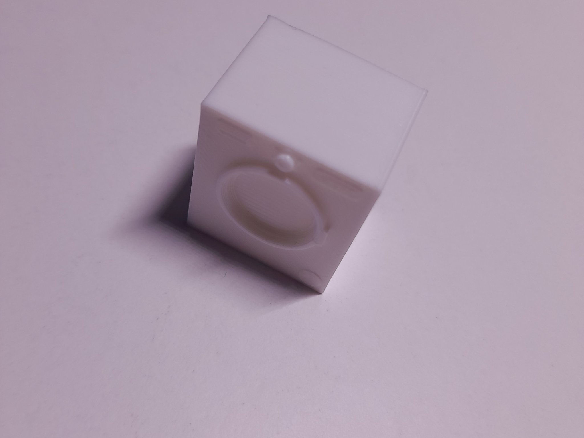 Máy giặt mini cho ngôi nhà búp bê