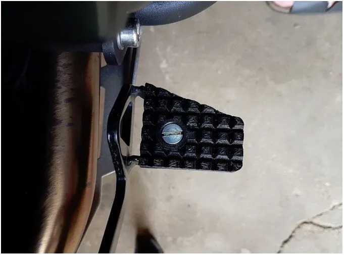 Mở rộng bàn đạp phanh 15 mm cho BMW F800GS