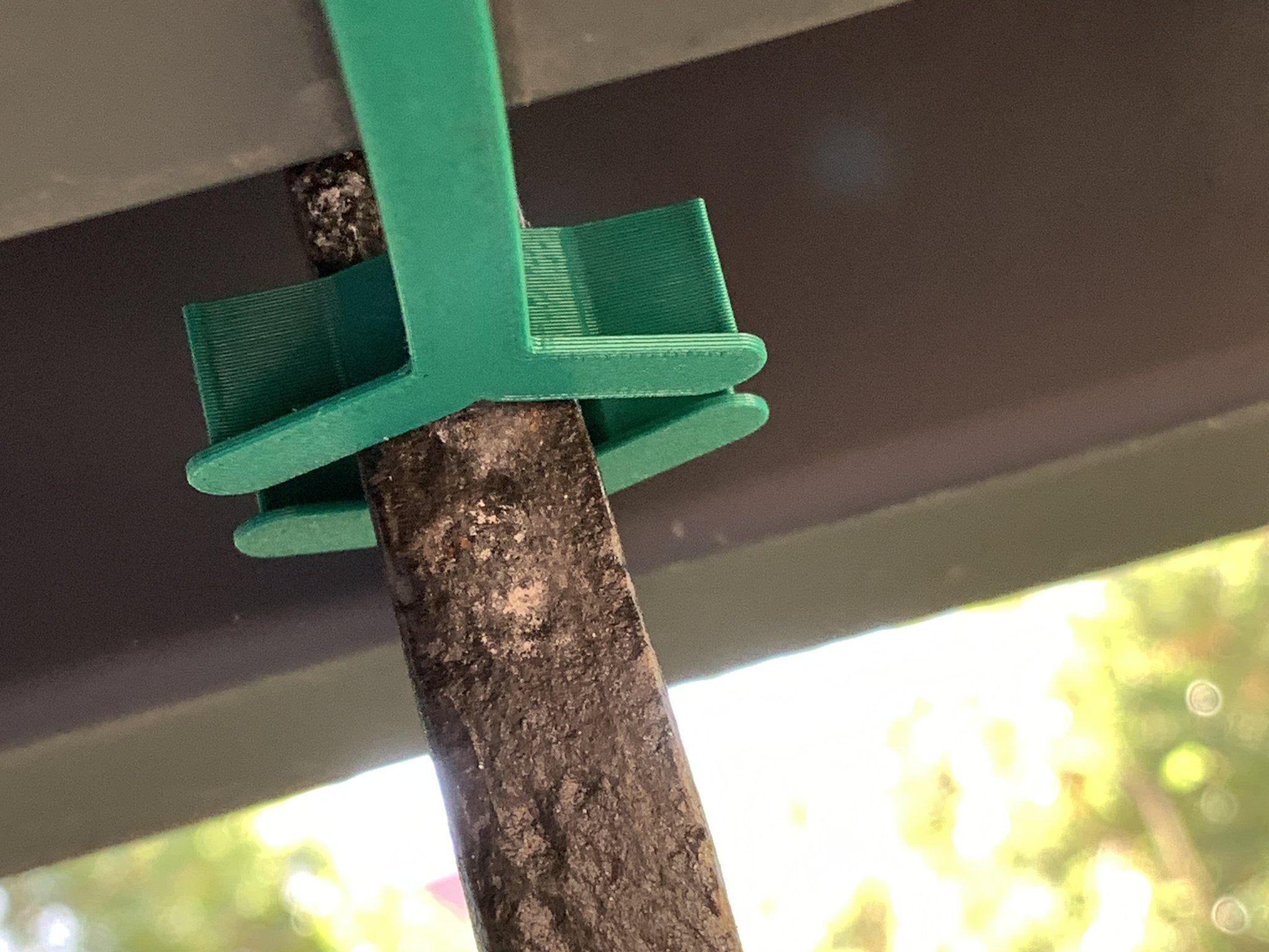 Giá đỡ chậu hoa cho lan can Parkside và Ebertsankey