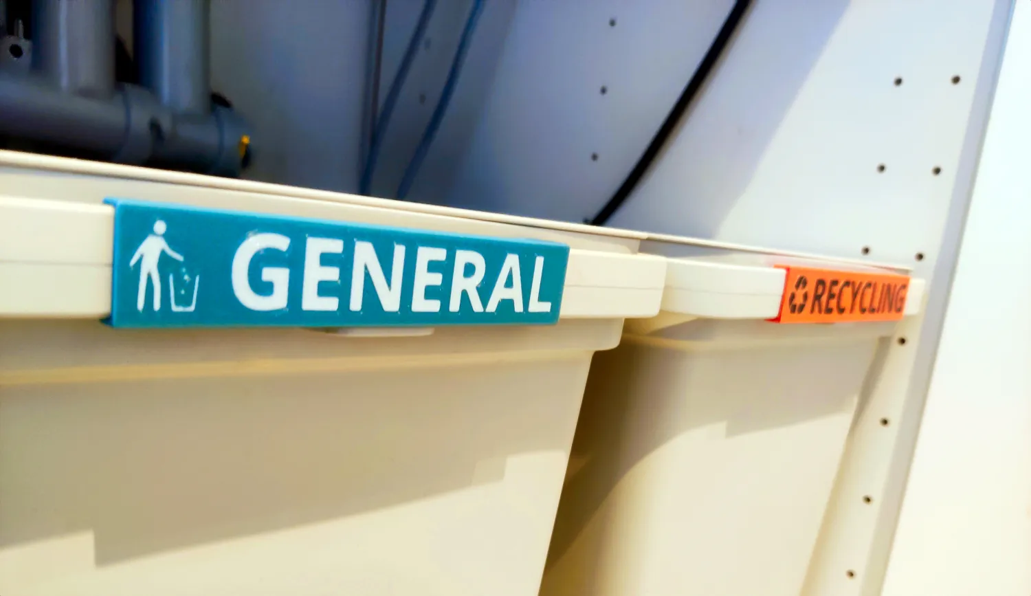 Nhãn đính kèm cho thùng rác HÅLLBAR của IKEA