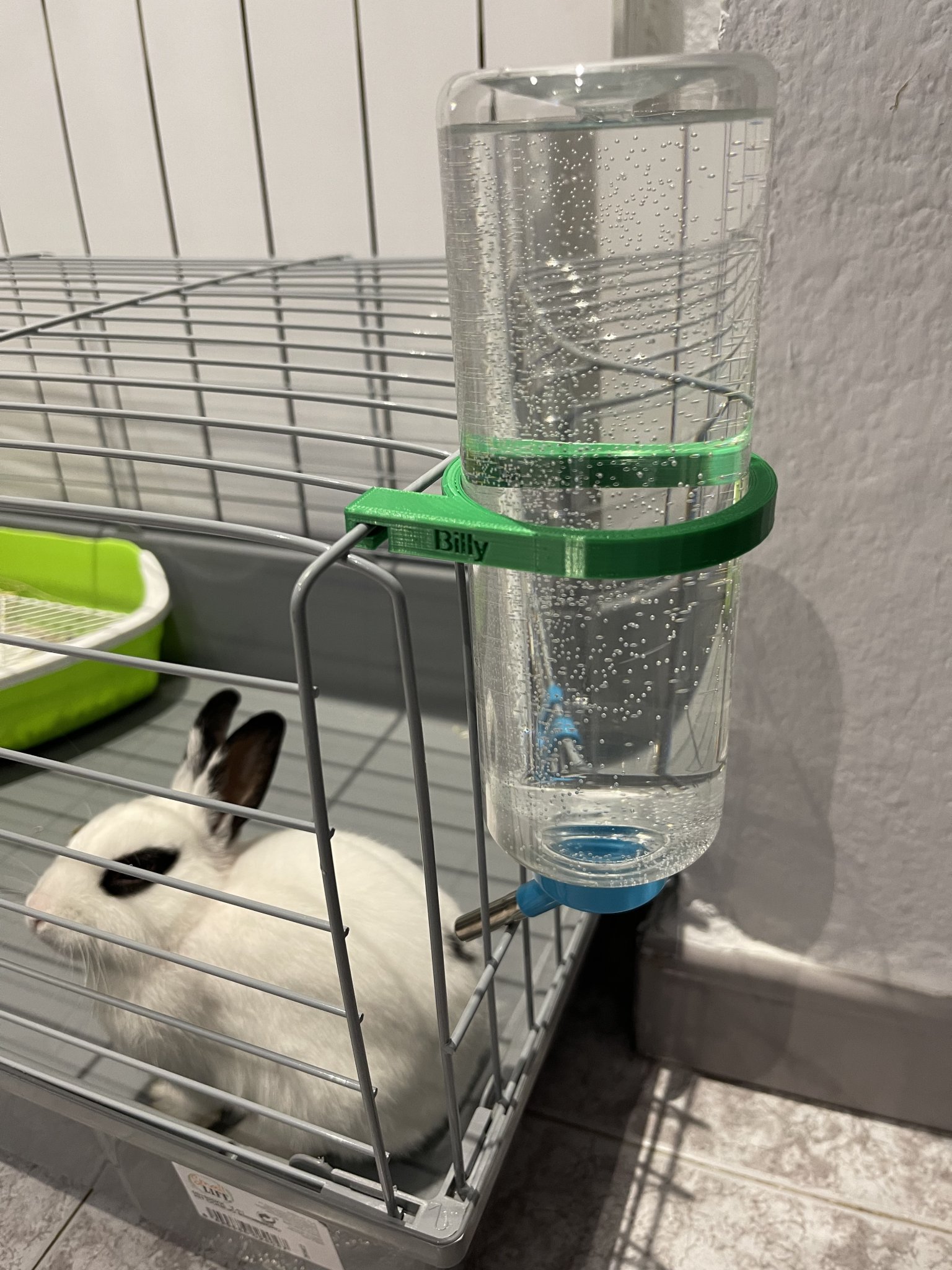 Giá đỡ bình nước cho chuồng thú cưng đường kính 67mm