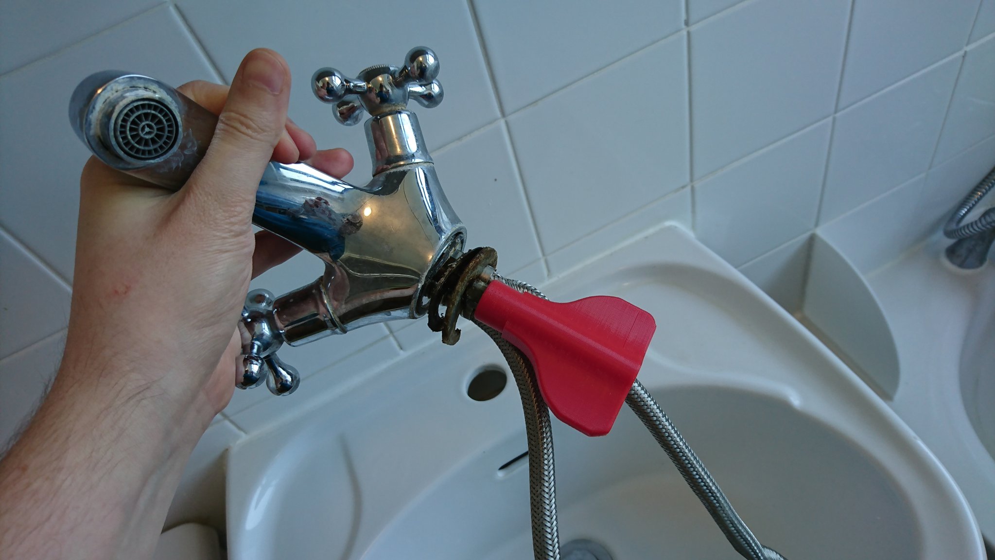 Công cụ tháo lắp vòi rửa chén tiêu chuẩn U.K