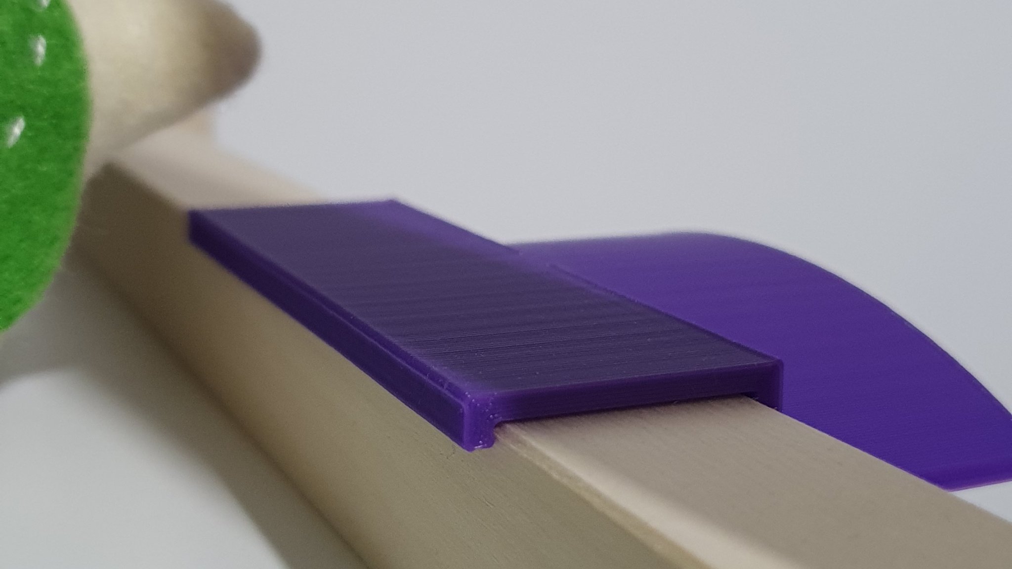 Giá đỡ tai nghe tương thích với hệ thống Ikea EKENABBEN