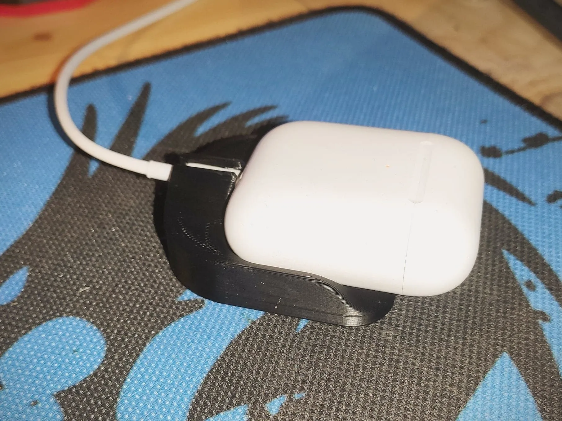 Giá đỡ vịt sạc cho Airpods thế hệ 1 và 2