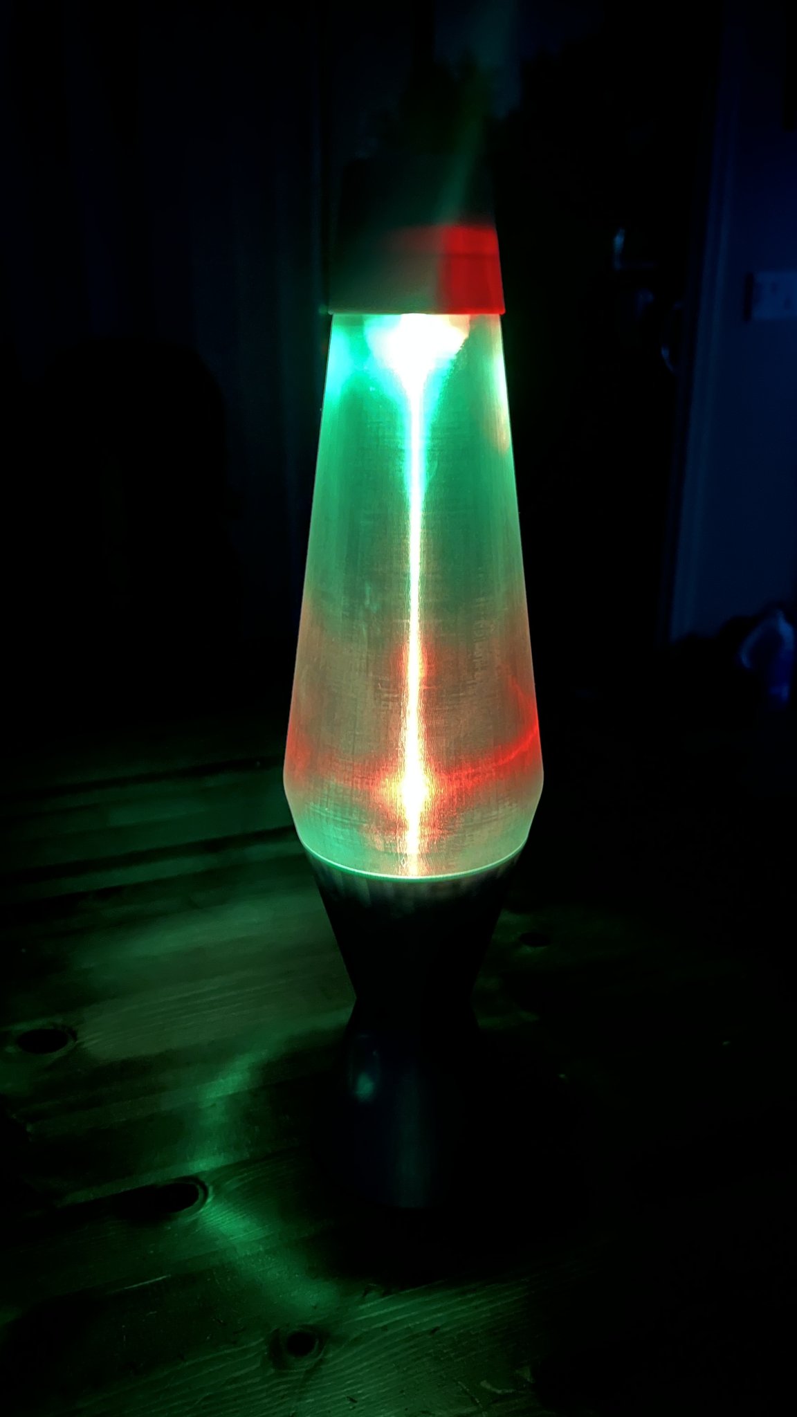 Đèn lava kiểu retro với nến tealight