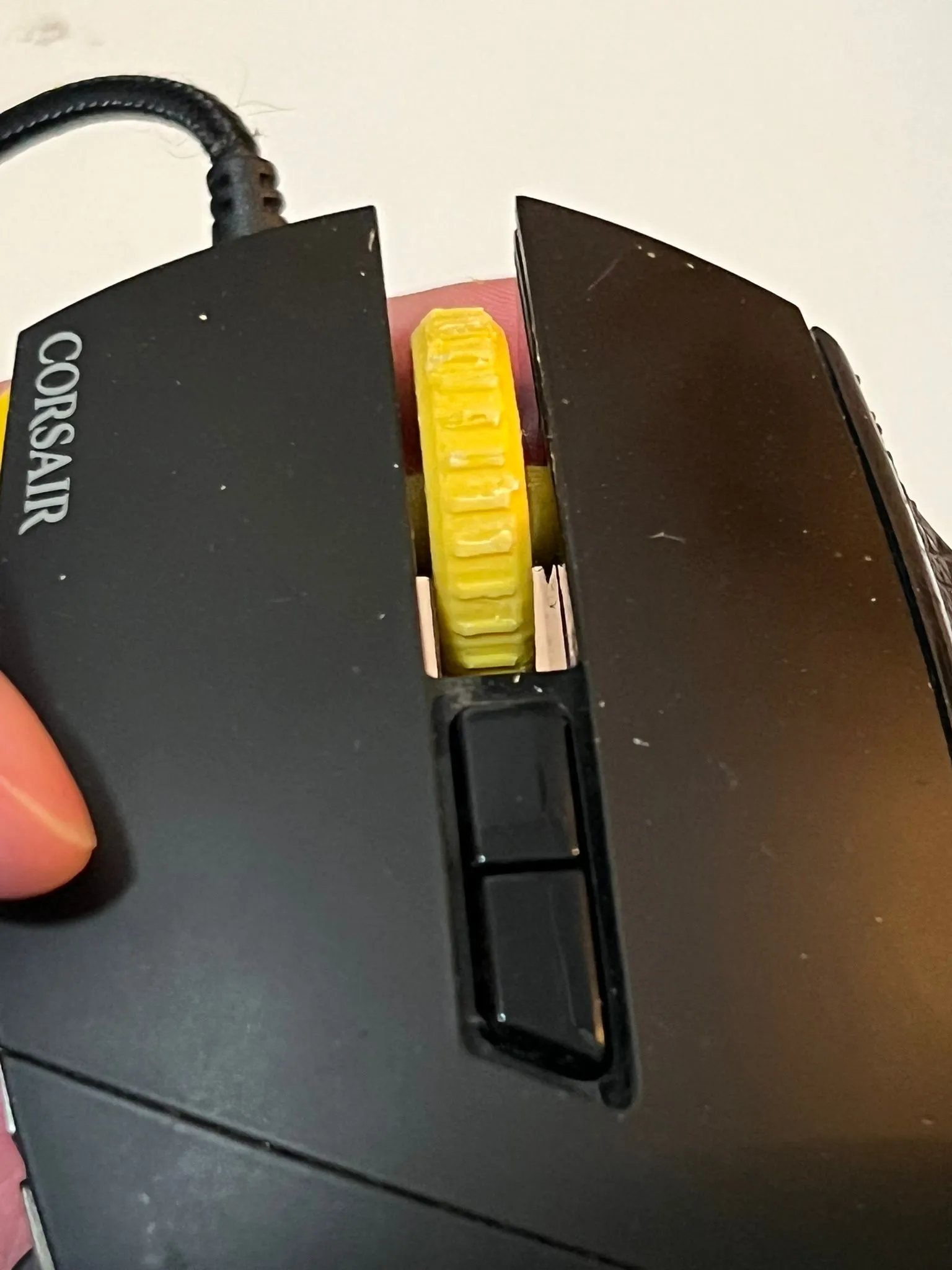 Bánh xe cuộn cho chuột Corsair Scimitar Pro