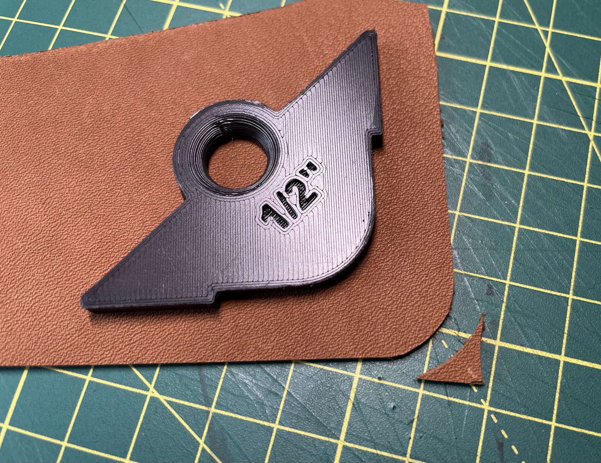 Hướng dẫn bán kính góc cho đồ da