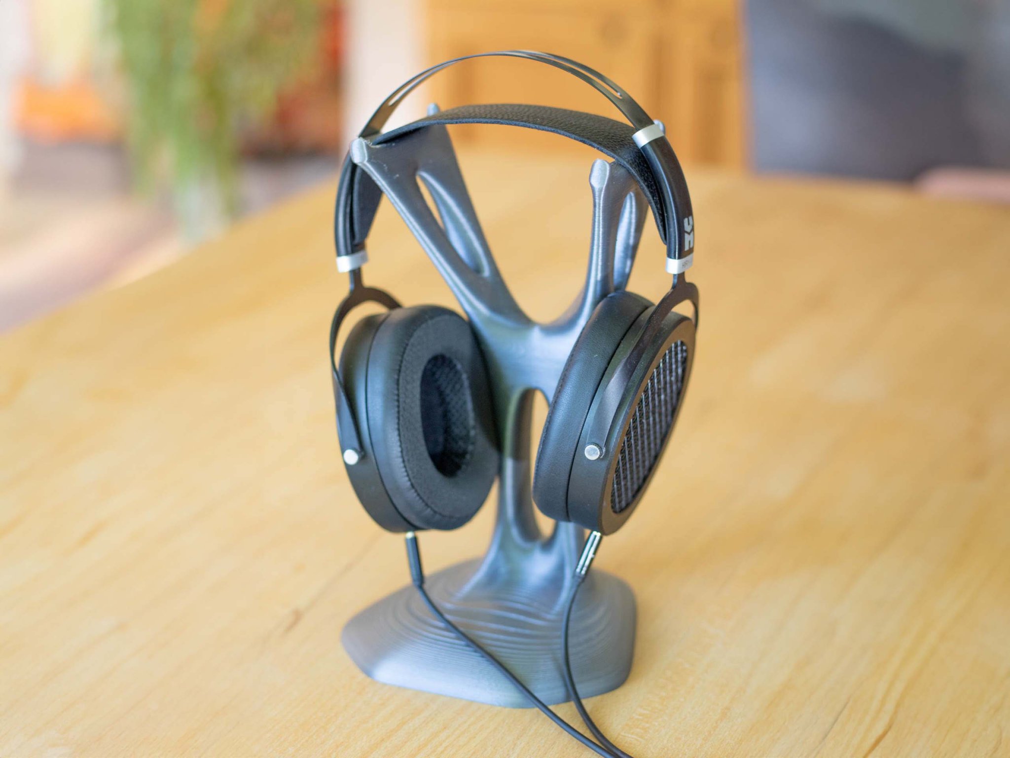 Giá đỡ tai nghe cao cho tai nghe lớn in một mảnh