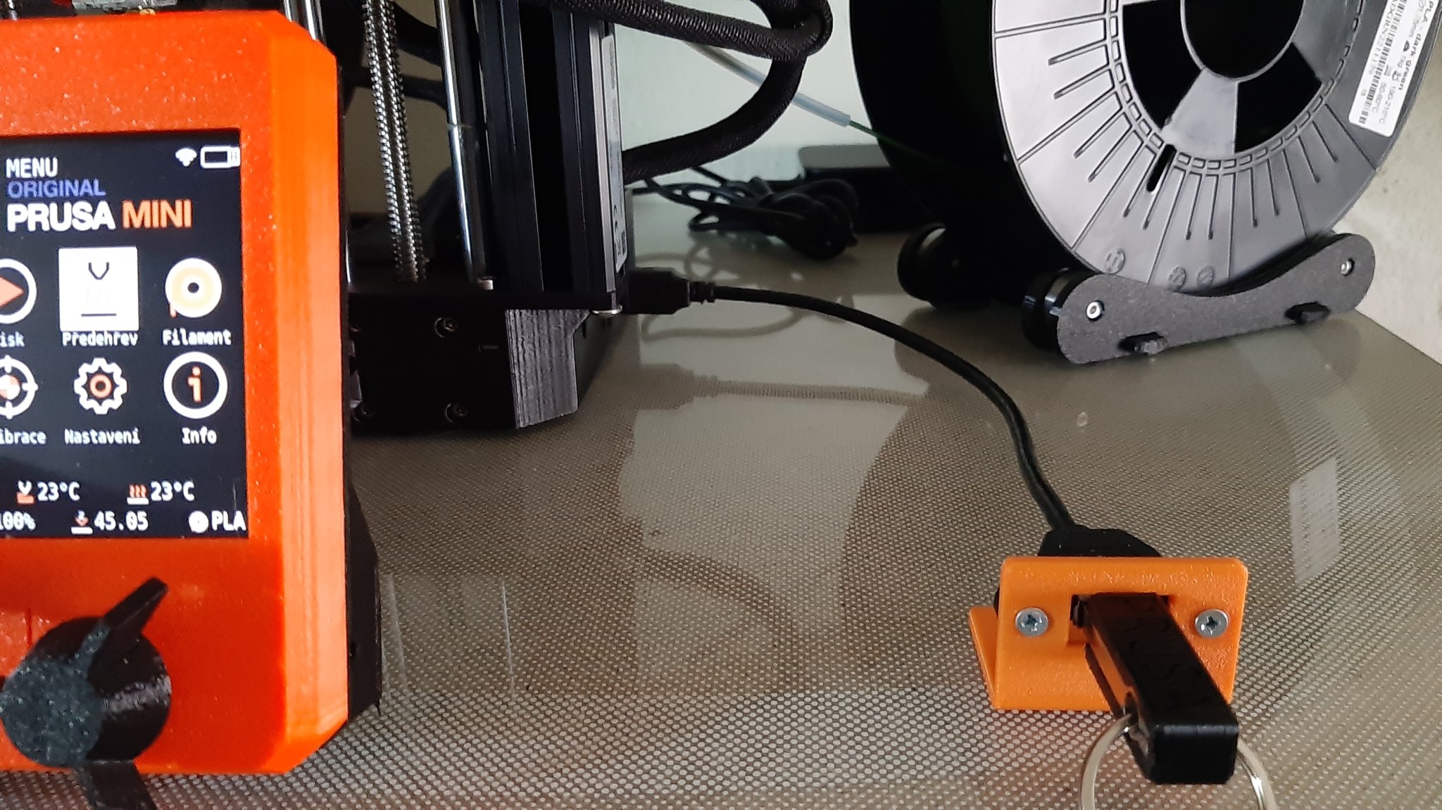 Giá đỡ dây USB mở rộng tối giản cho Prusa MINI