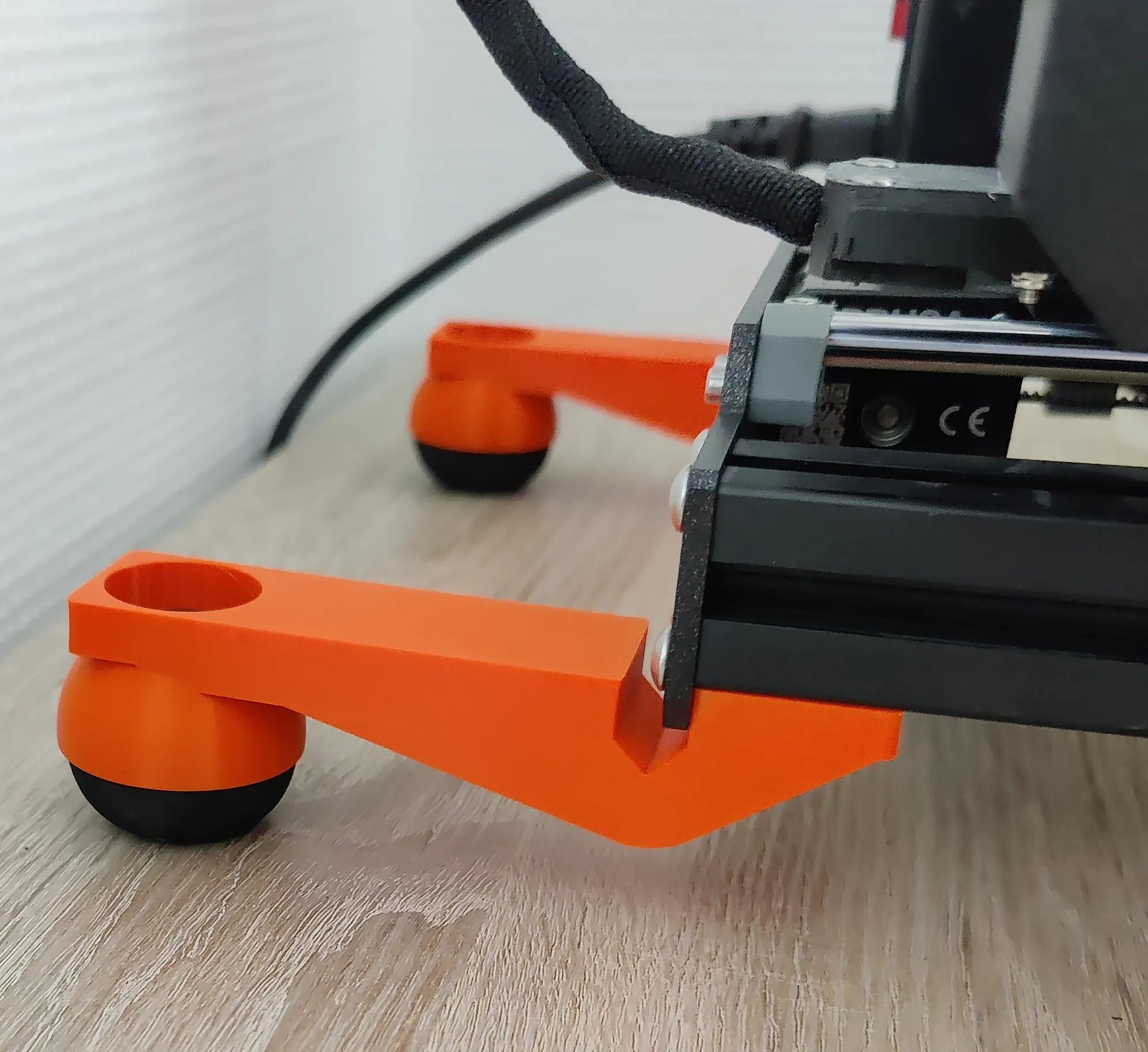 Bộ giảm chấn từ quả bóng squash cho máy in MK3S