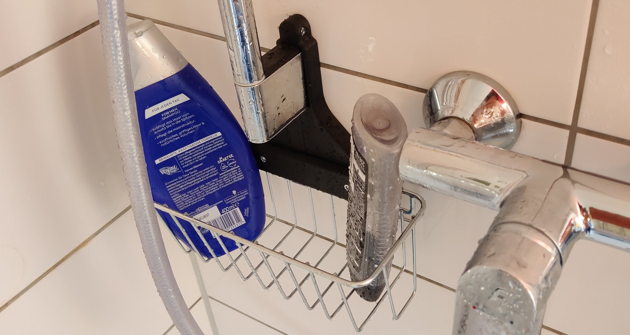 Giá đỡ giỏ tắm IKEA KROKFJORDEN lắp vào thanh vòi sen