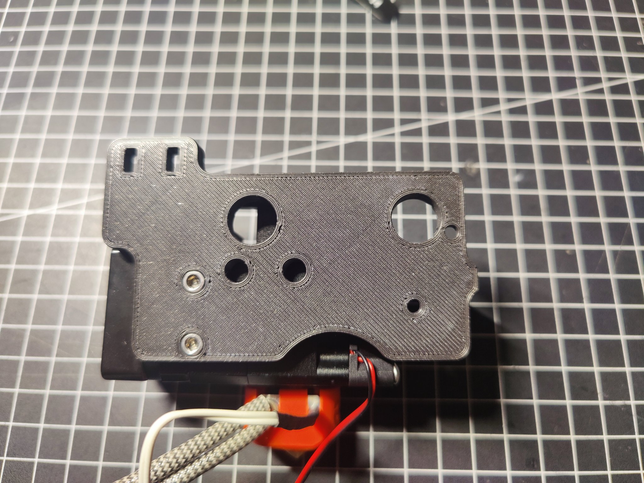 Bảng gắn BIQU H2 cho máy in Ender 3 V2 với BLTouch