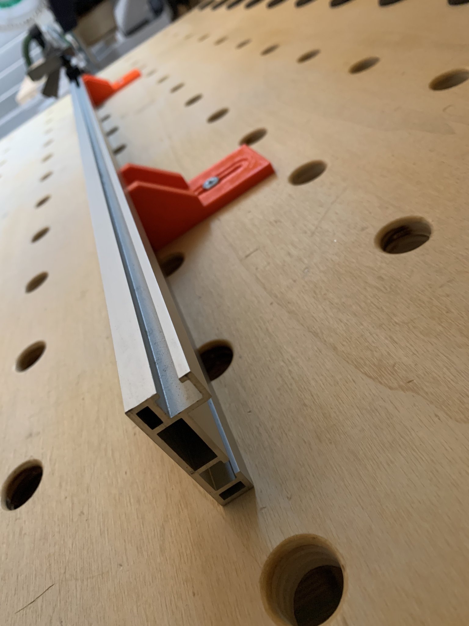 Giá đỡ cho thanh ray MFT3 của Festool