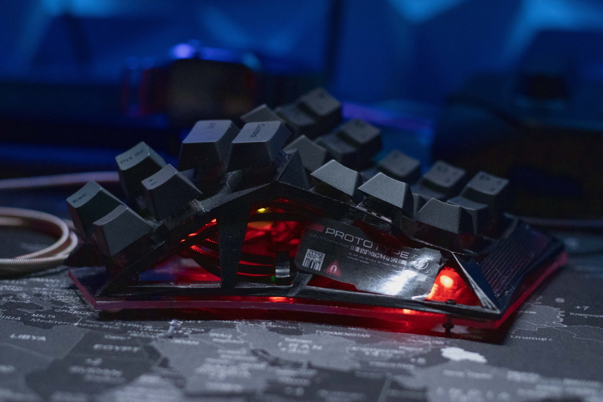 Mô hình chân đế điều chỉnh cho thiết bị Datacorp