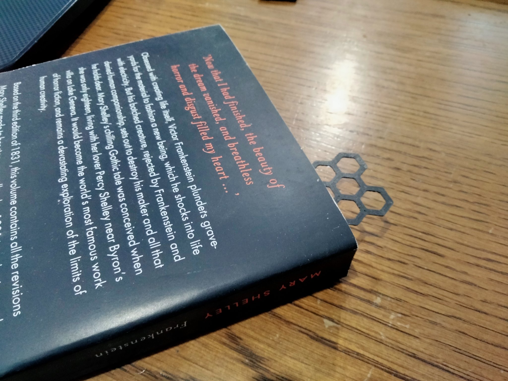 Dấu trang hình lục giác đơn giản