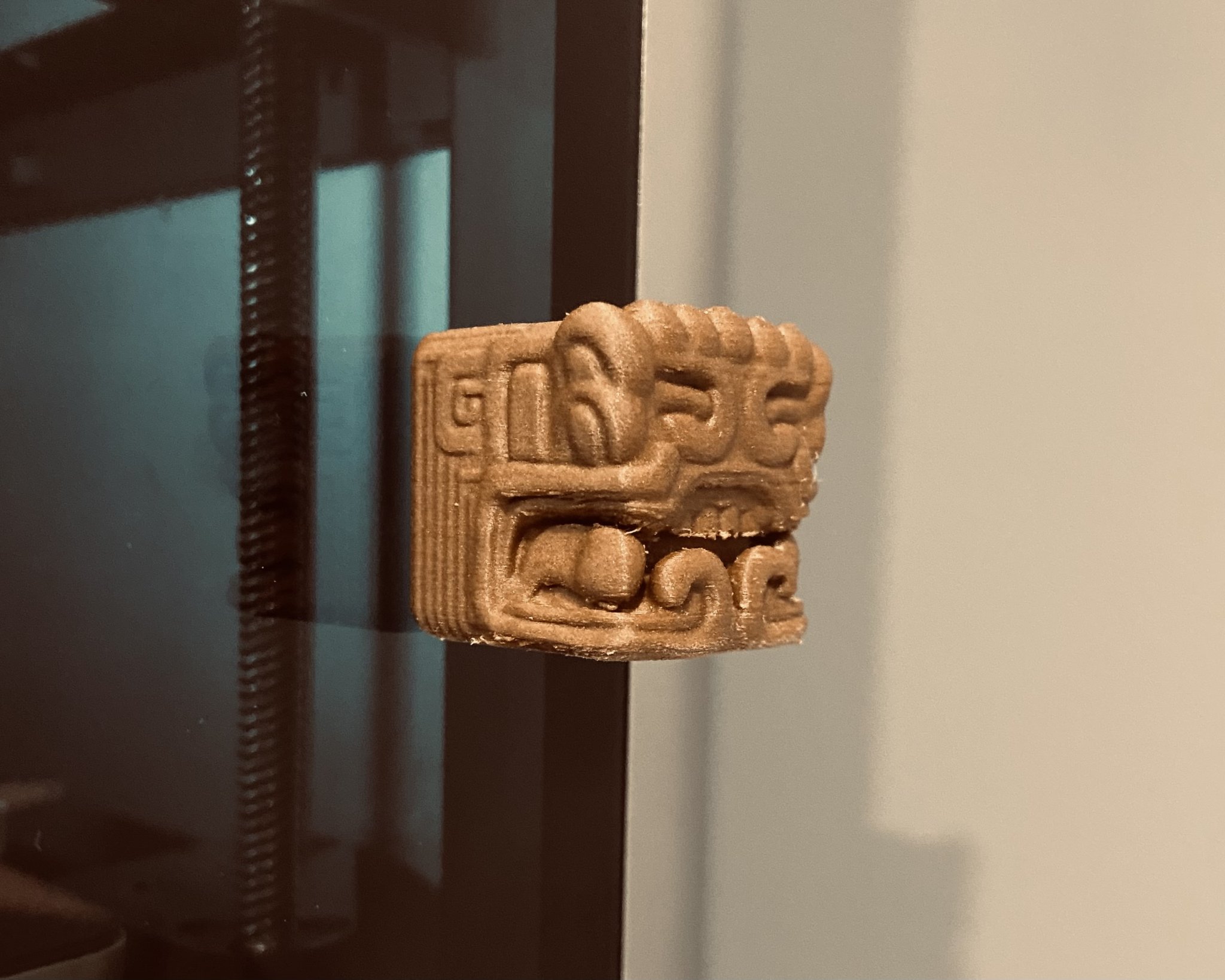 Tượng Aztec hình khối với chi tiết độc đáo từ Bambu Lab