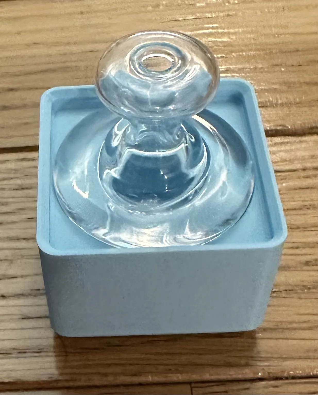 Giá đỡ nắp carb Double Helix Gridfinity