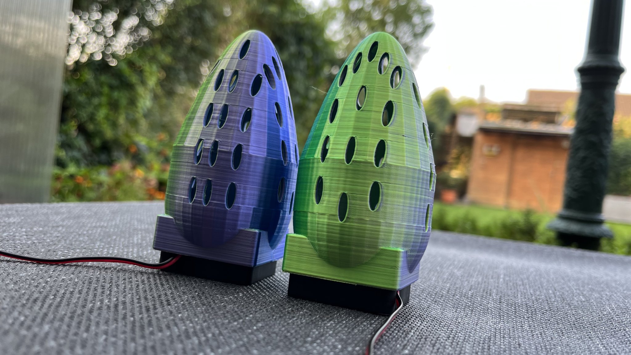 Máy sấy giày di động - Giữ giày khô khi di chuyển