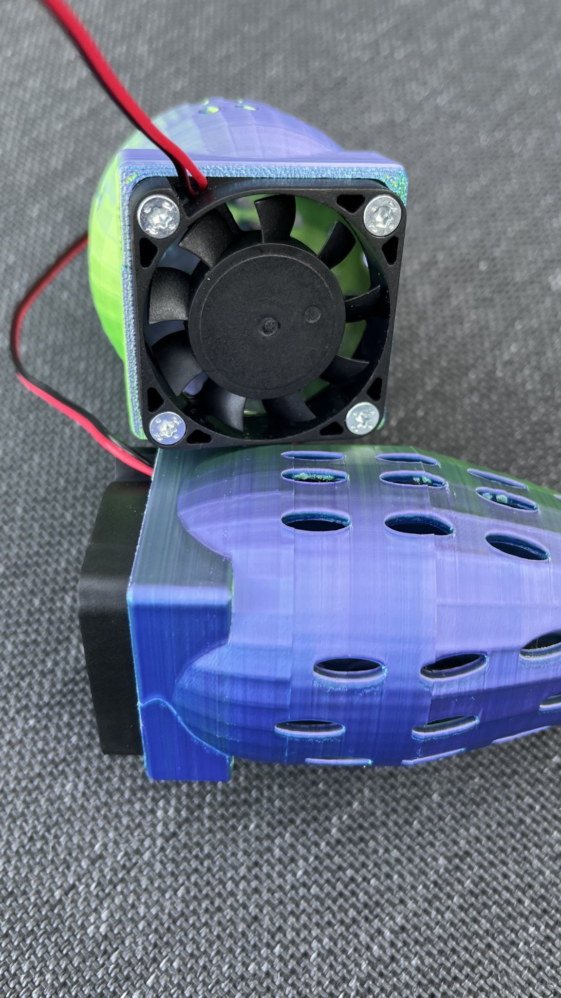 Máy sấy giày di động - Giữ giày khô khi di chuyển