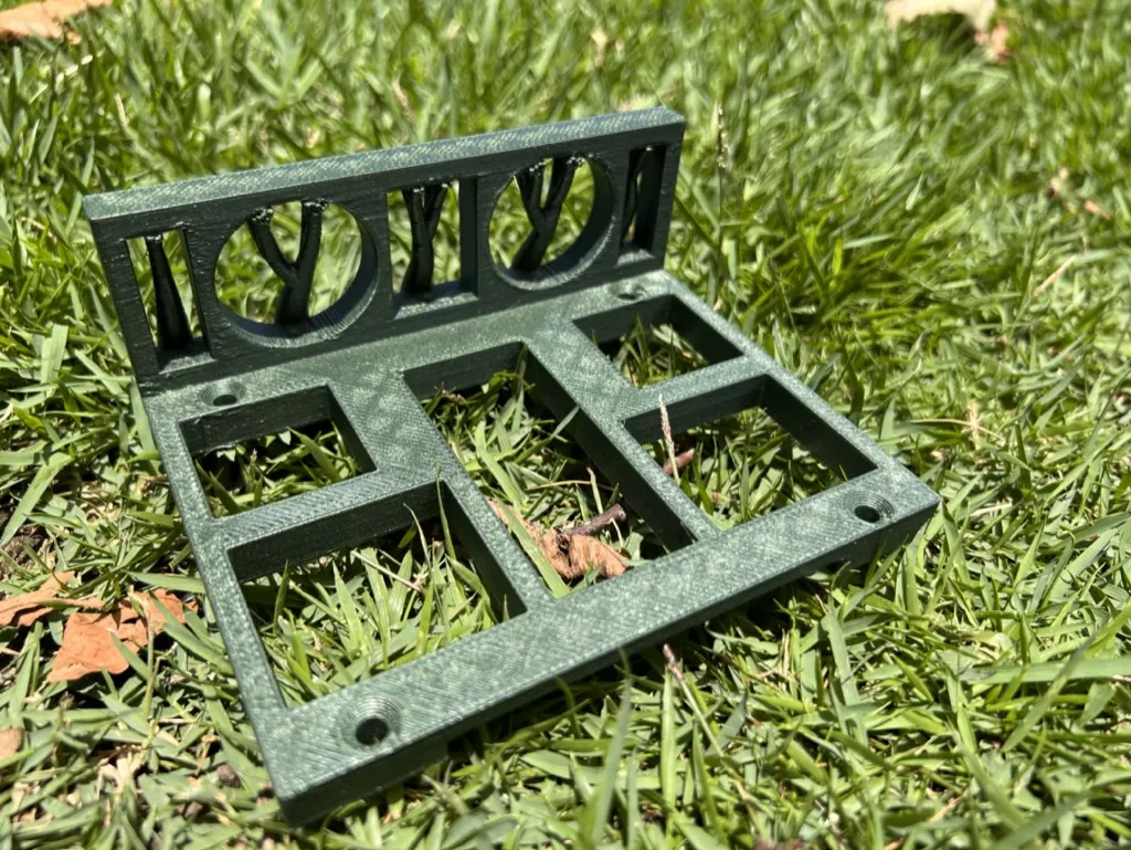 Giá đỡ gắn tường cho bộ hẹn giờ ống nước B-Hyve DX 4