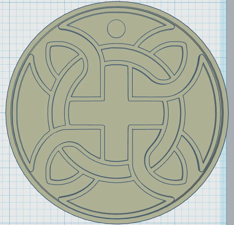 Giá đỡ ly với biểu tượng Celtic độc đáo