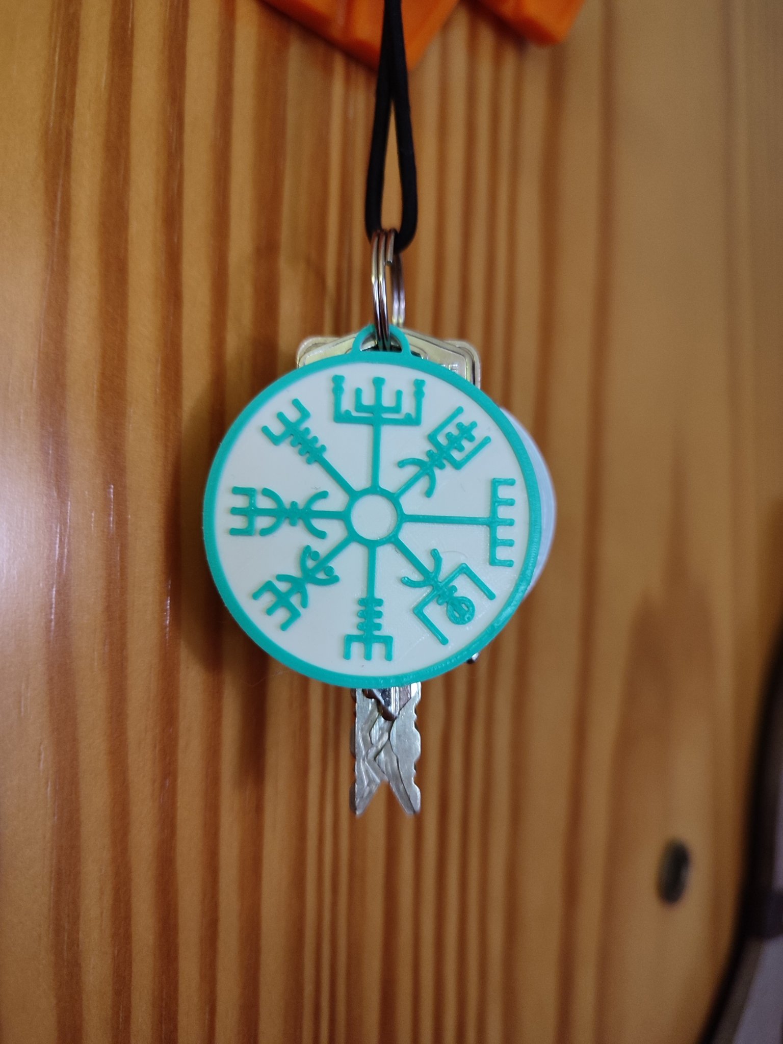 Móc khóa Vegvisir phong cách Viking