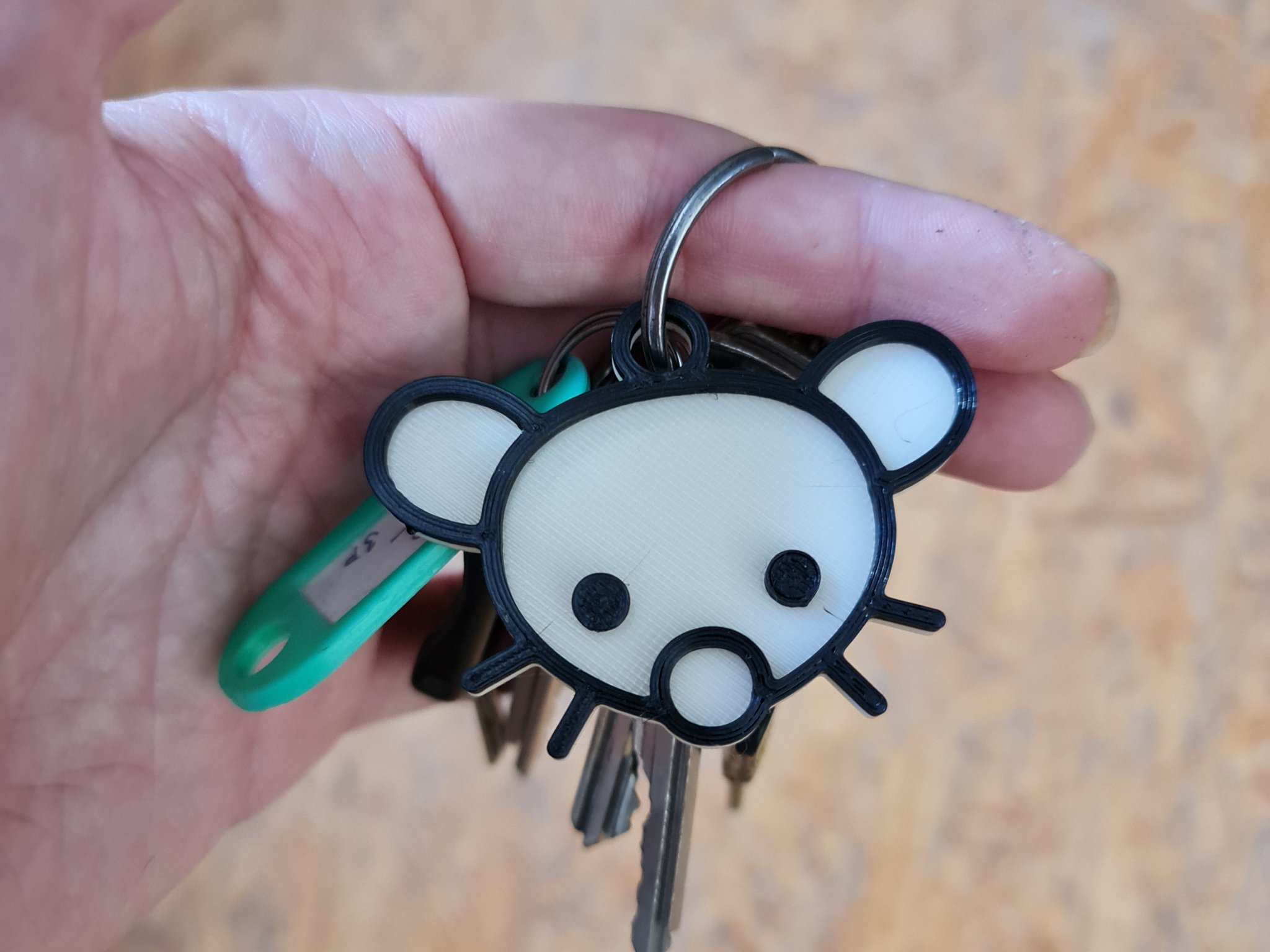 Móc khóa hình logo Lemmy cho người yêu công nghệ xã hội