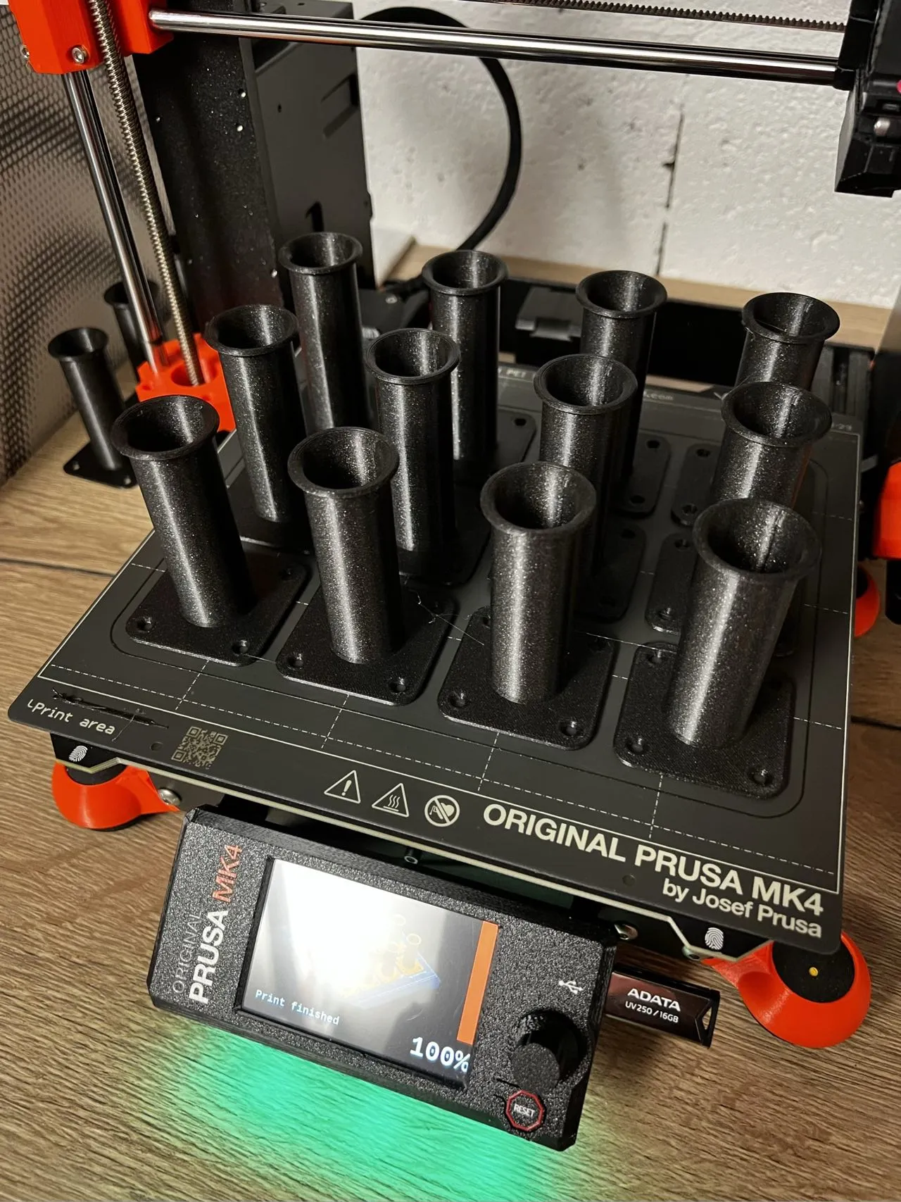 Giá đỡ cuộn đơn giản có thể vặn ốc