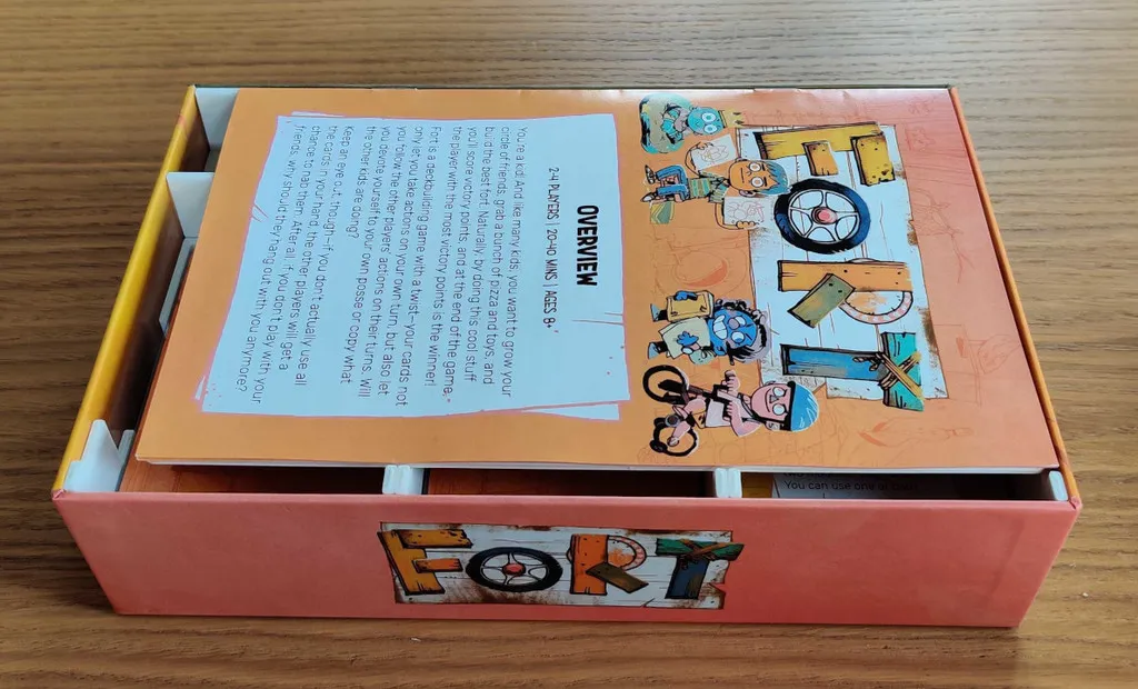 Giá đỡ tùy chỉnh cho trò chơi Fort với mở rộng Mèo và Chó