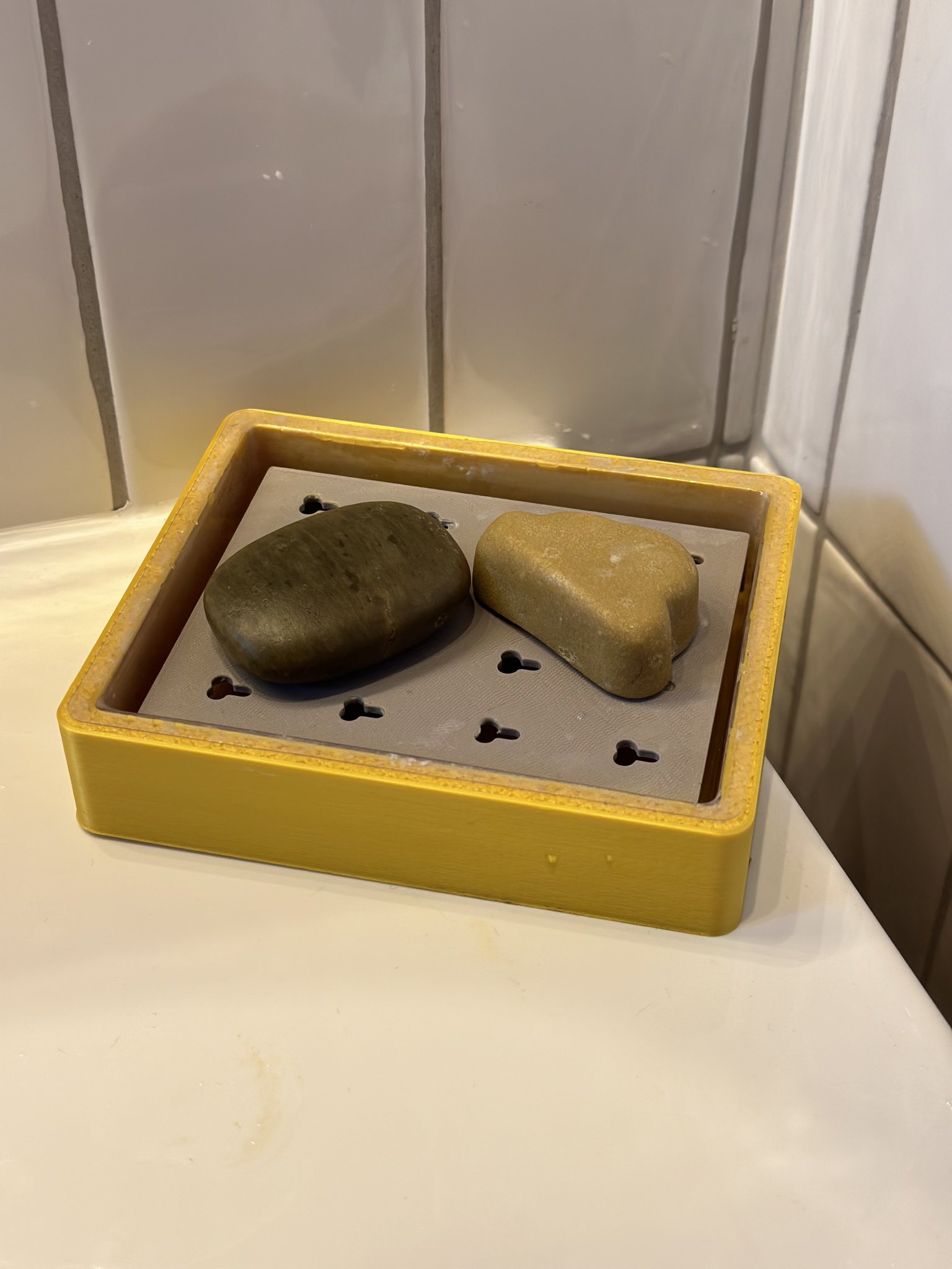 Giá đỡ xà phòng gỗ và nhôm cho phòng tắm