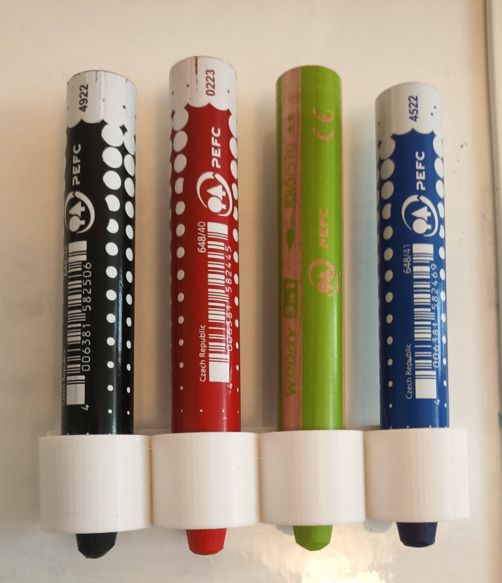 Giá đỡ bút nam châm cho bảng trắng với nam châm neodym