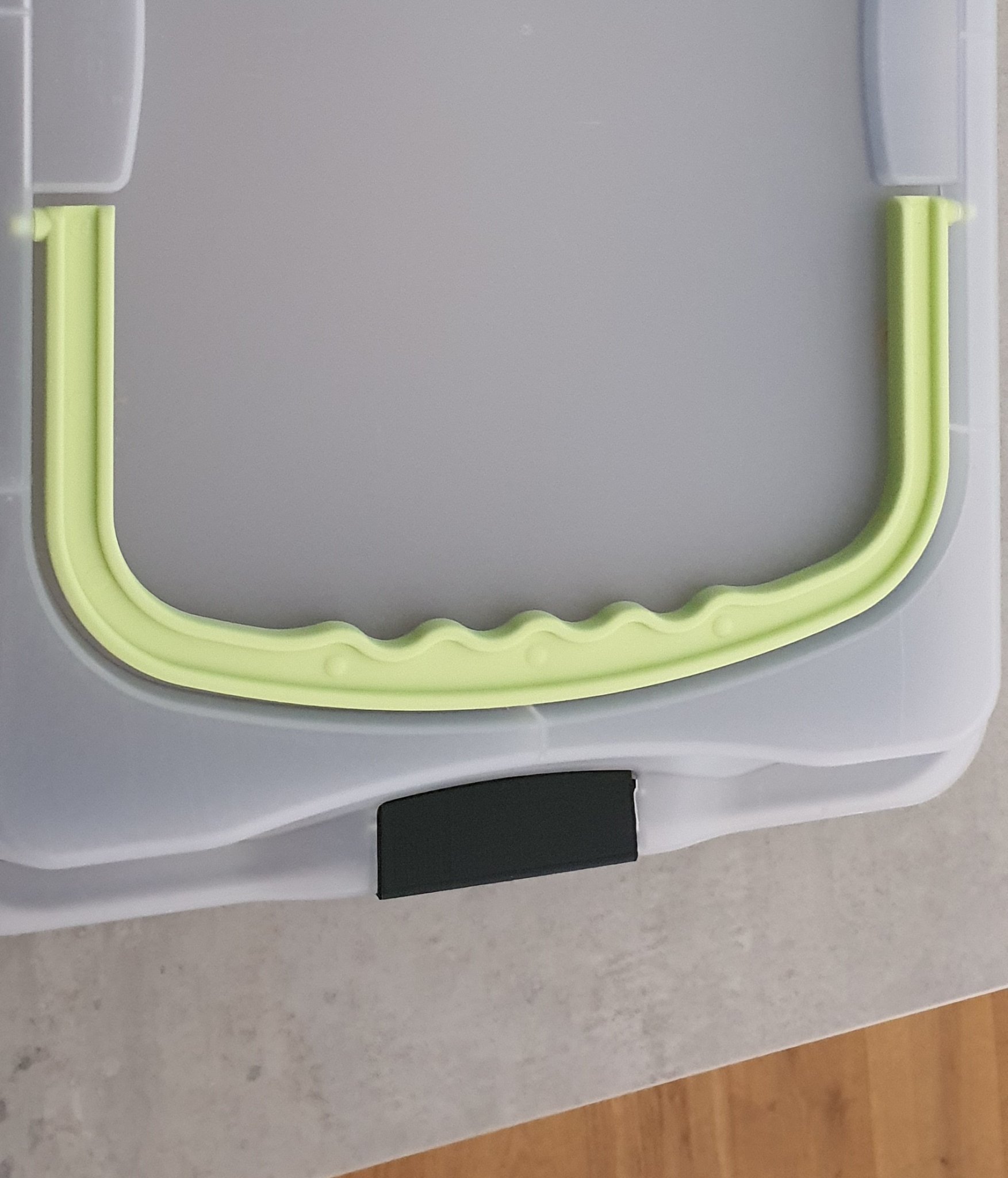 Tay cầm thay thế cho hộp bánh Blech của Zenker 7903