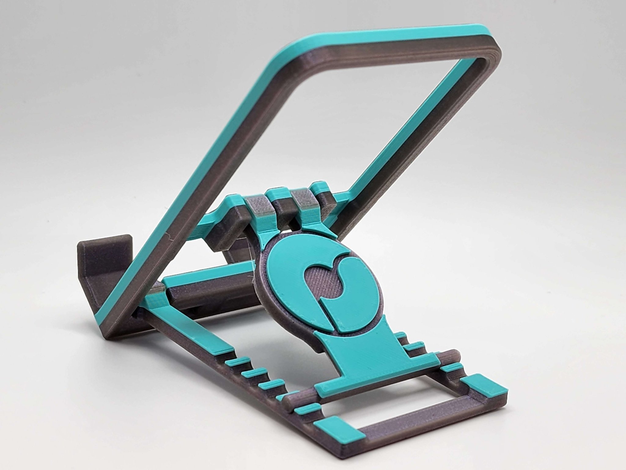 Giá đỡ điện thoại Polymaker thiết kế bởi Gulsifer