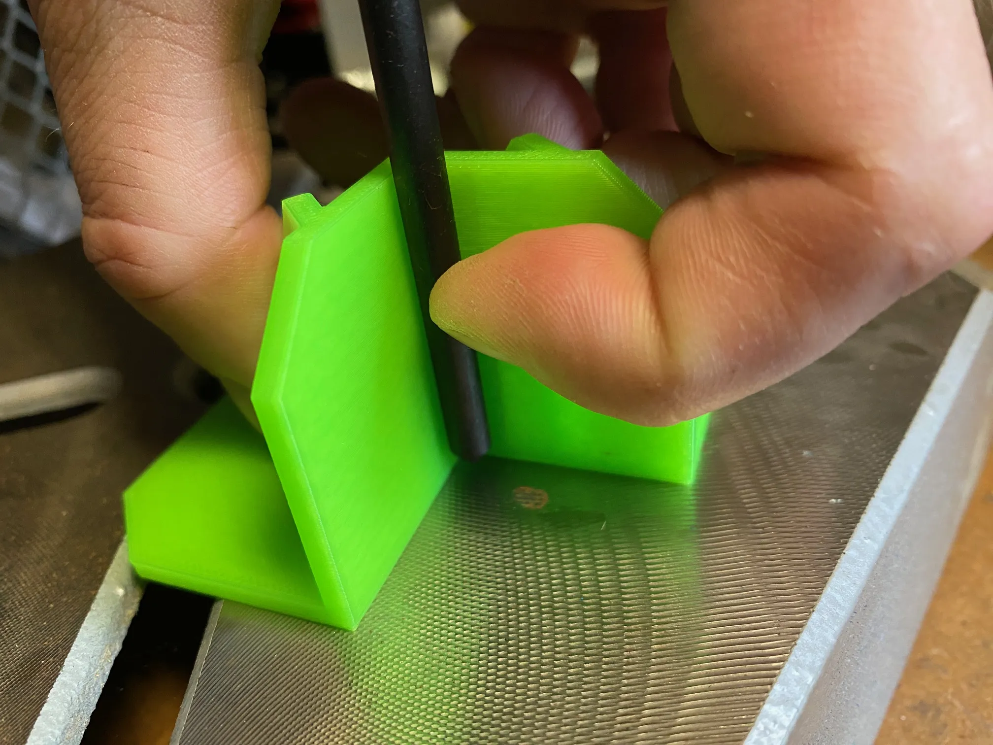 Hướng dẫn giá đỡ cho búa tâm 90 độ