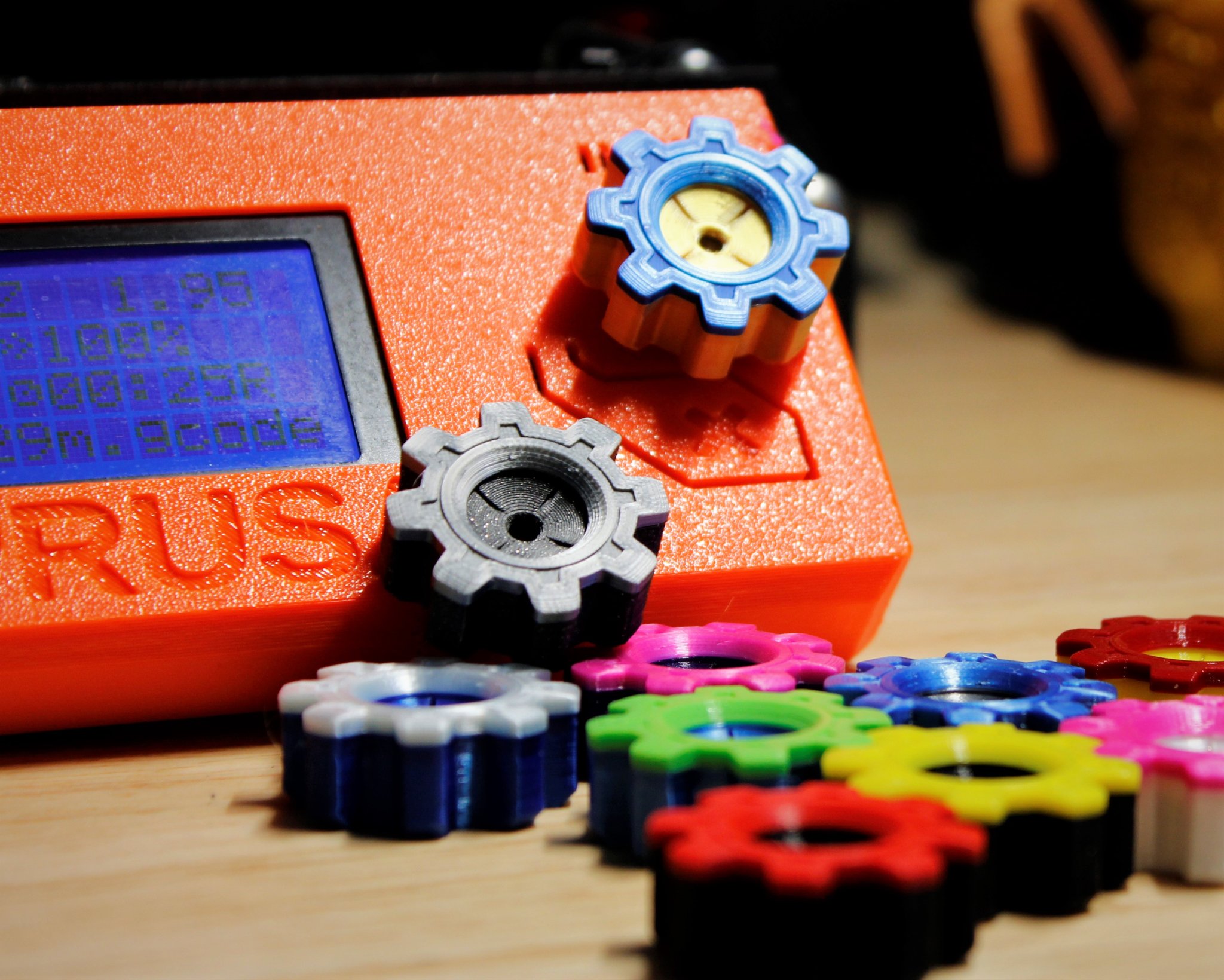 Núm điều khiển màu sắc cho máy in Prusa