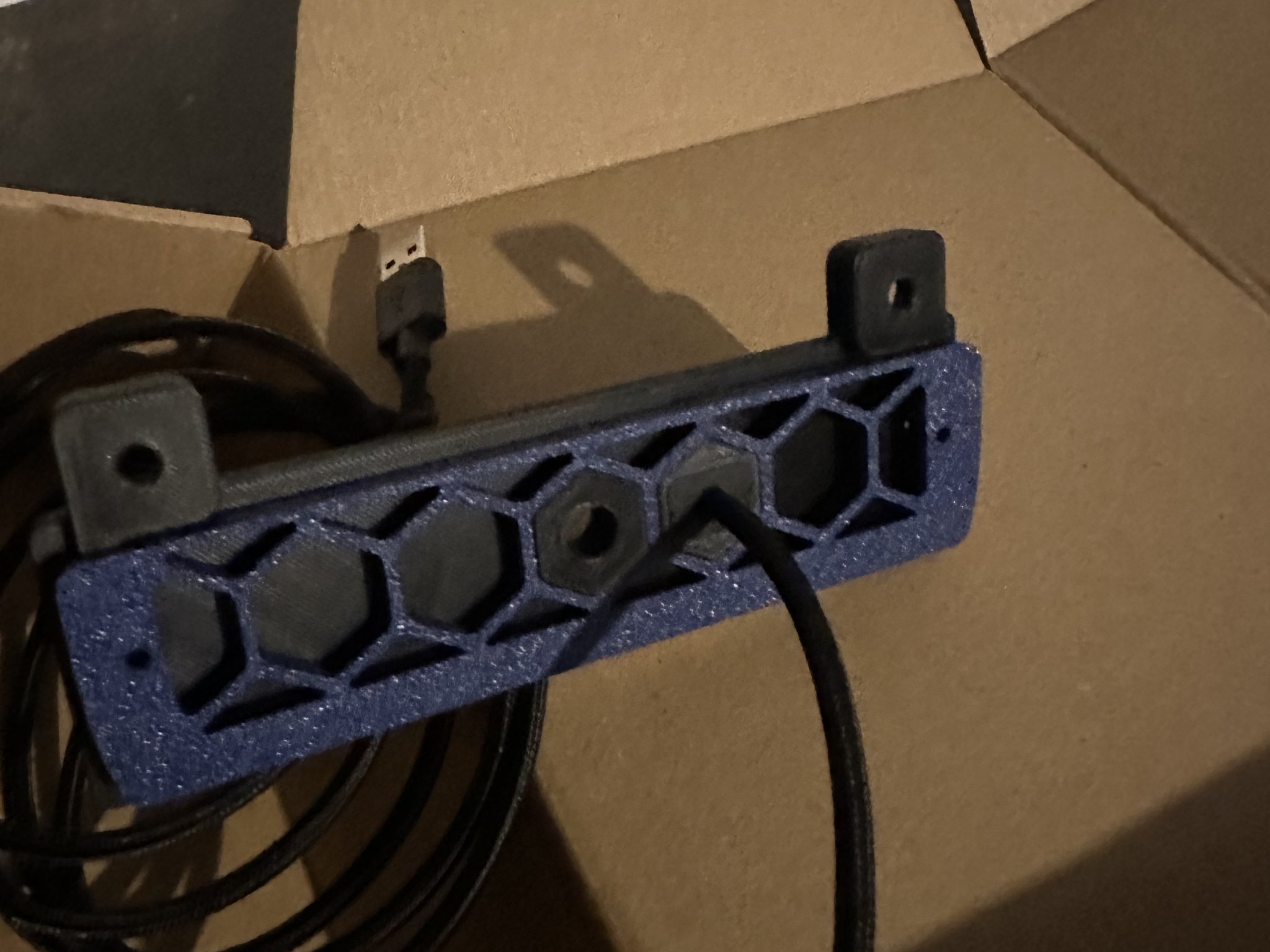 Cổng USB cho cảm biến Beacon trên máy in Voron