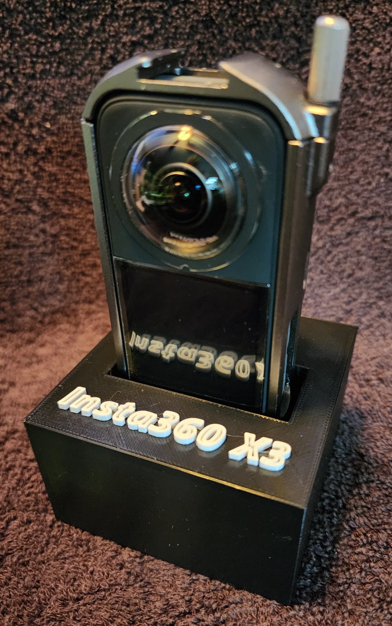 Giá đỡ để bàn cho camera Insta360 X3 với khung kim loại