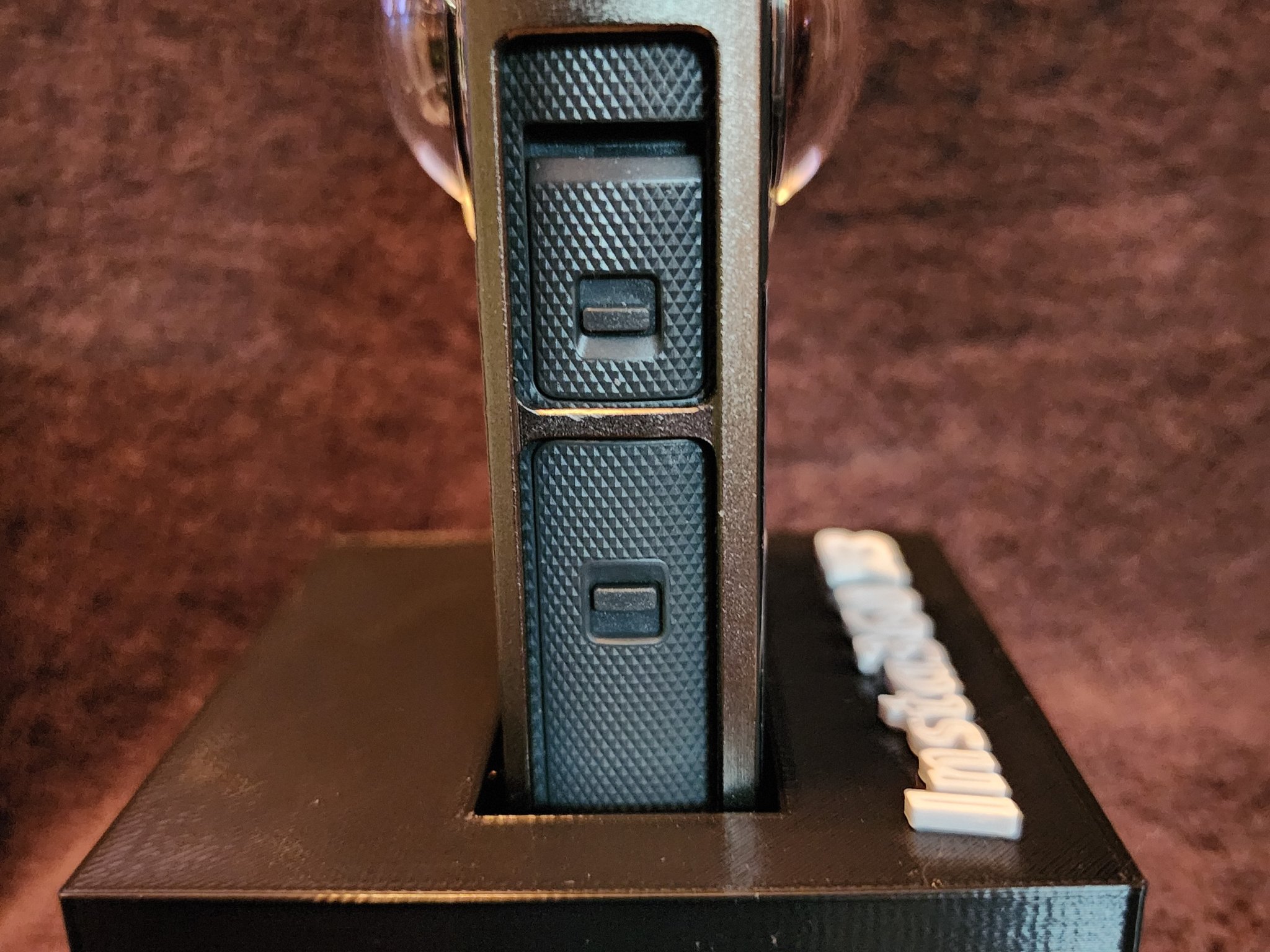 Giá đỡ để bàn cho camera Insta360 X3 với khung kim loại