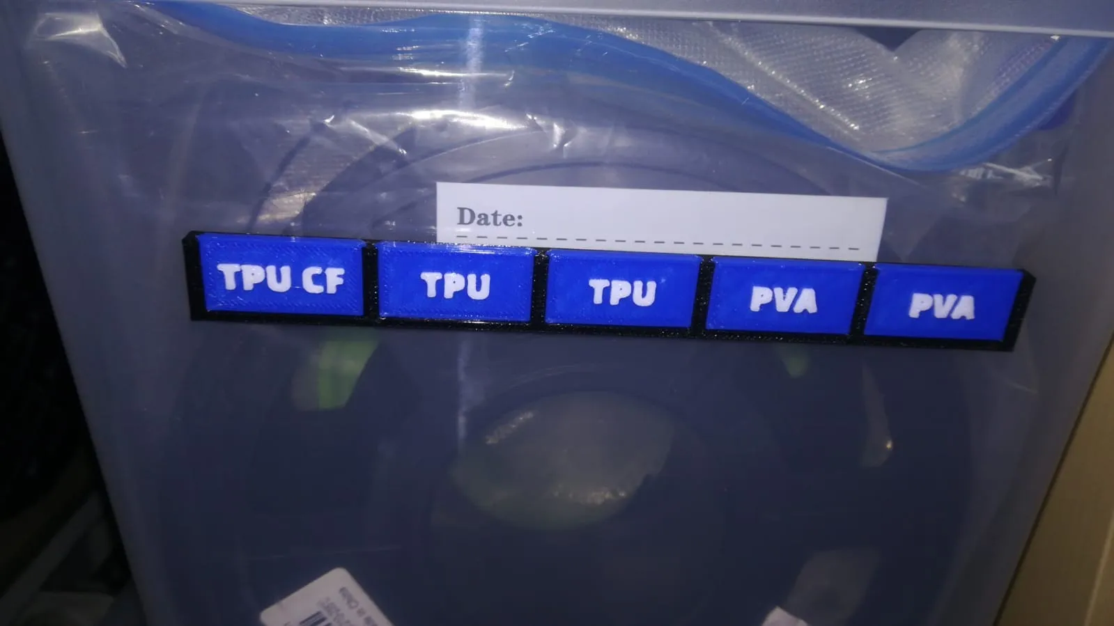 Màn hình hiển thị tên filament tiện lợi cho máy in 3D