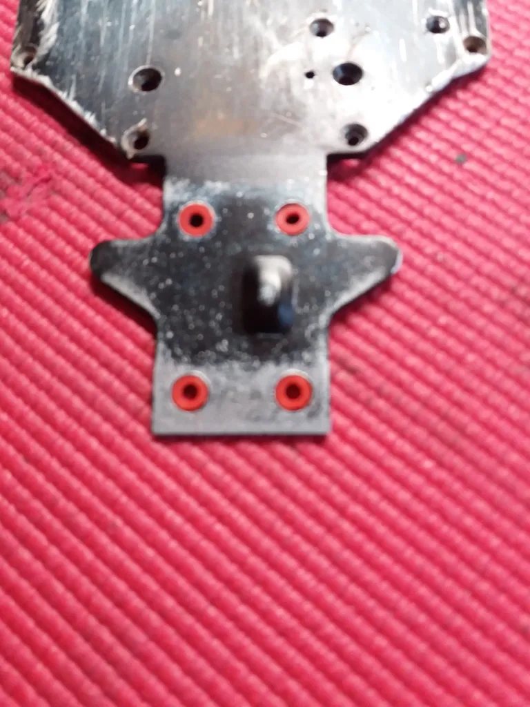 Mặt bích lỗ khoan M4 cho ARRMA