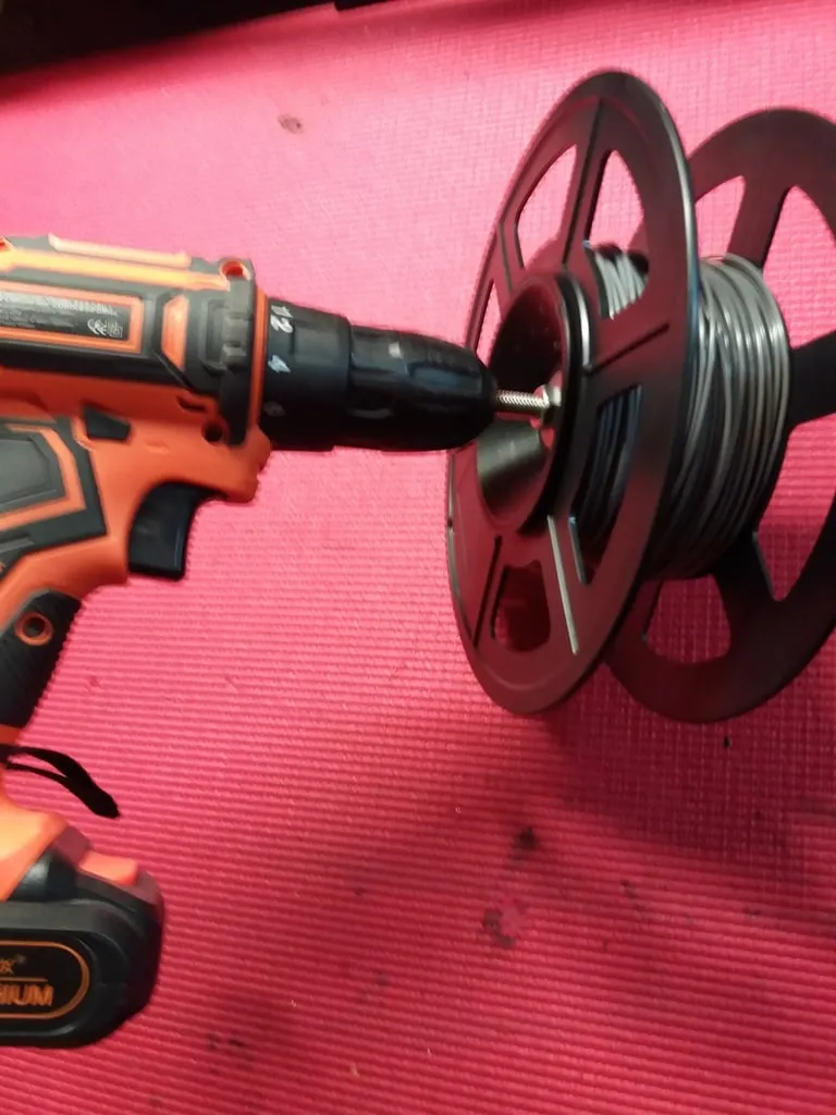 Máy cuộn filament chuyển đổi cuộn sai sang cuộn khác