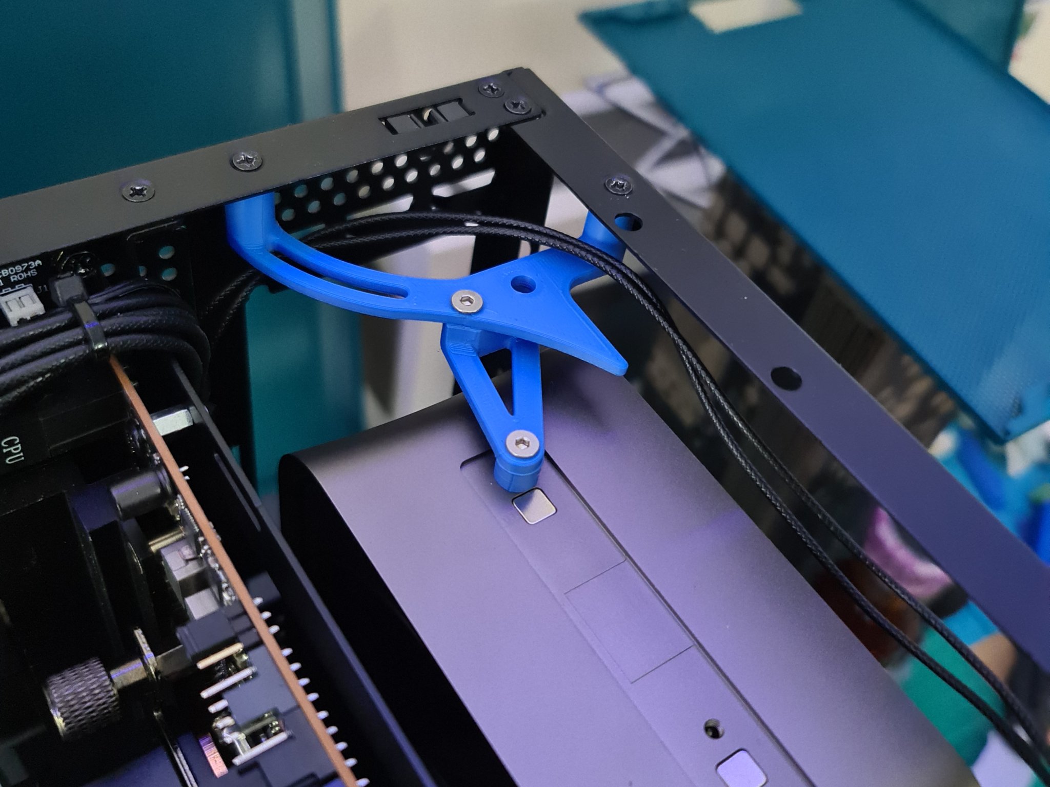 Giá đỡ hỗ trợ SSUPD Meshroom 4090 FE cho khung máy tính