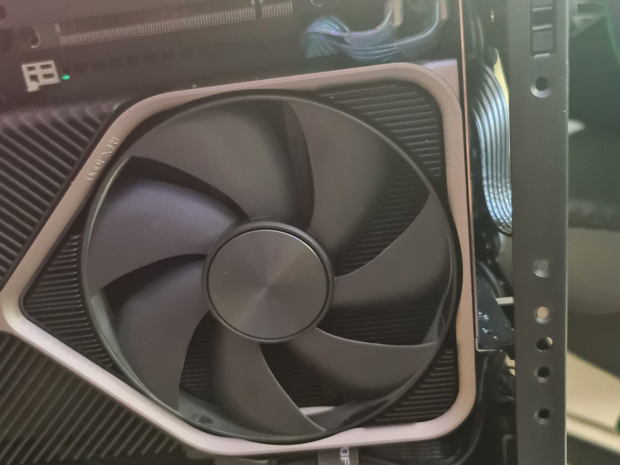 Giá đỡ đầu ra màn hình SSUPD Meshroom cho DP và HDMI