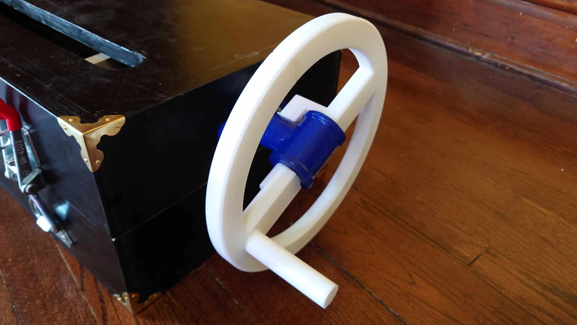 Tay quay nhanh cho kẹp gỗ