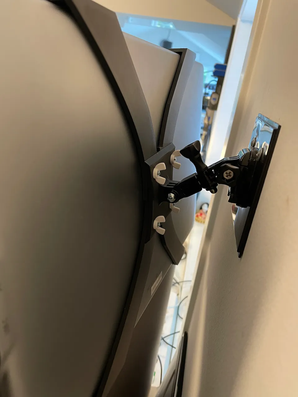 Giá đỡ Huion Kamvas Pro 16 (4K) với giá đỡ GoPro