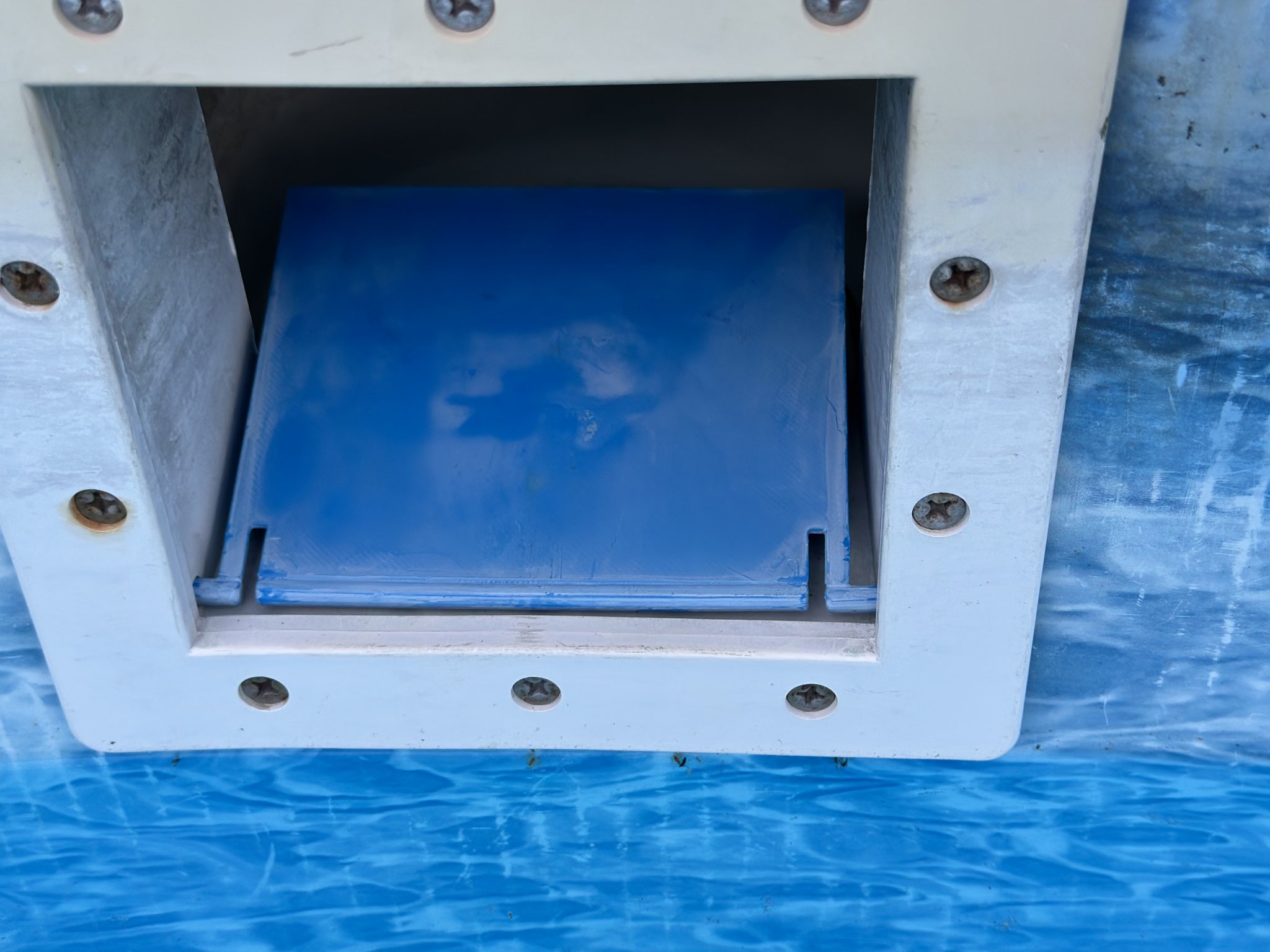 Cửa skimmer cho bể bơi bằng polystyrene nổi