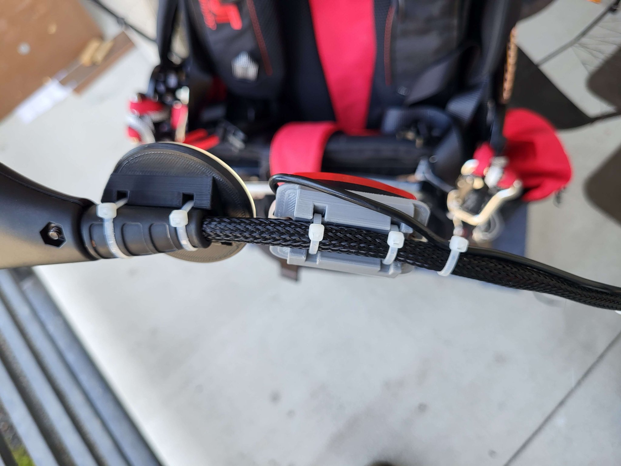 Giá đỡ đồng hồ vòng tua cho paramotor