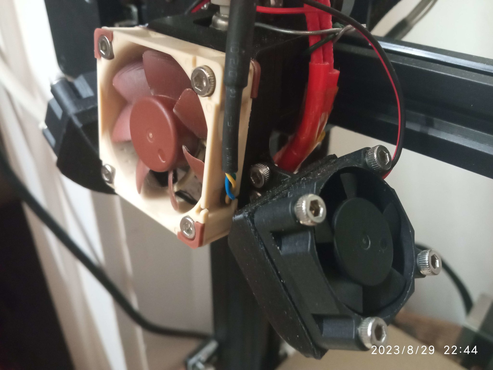 **Ống dẫn quạt làm mát cho Ender 3 với quạt 3010**