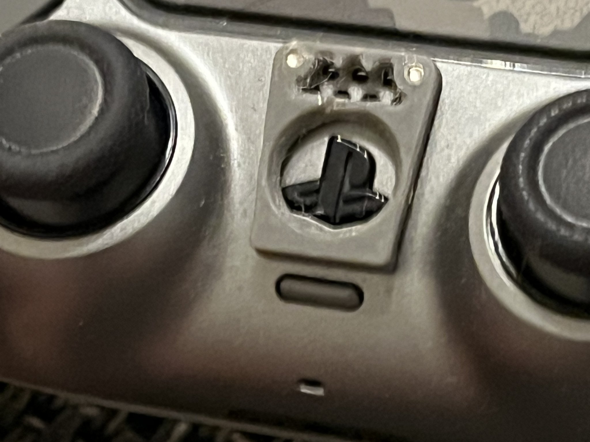 Bộ bảo vệ nút PS5 chống nhấn nhầm