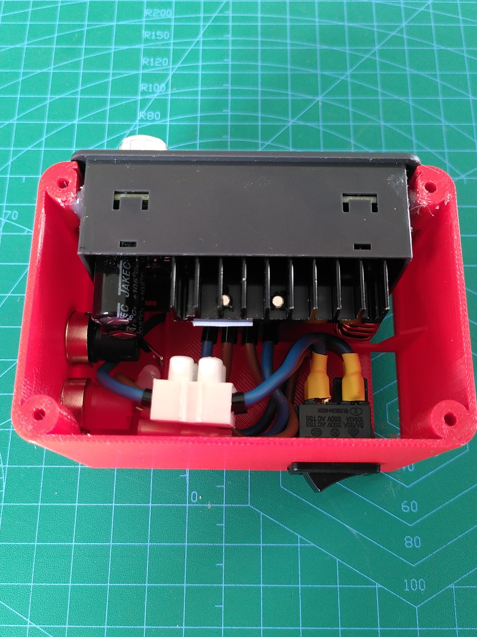 Nguồn cung cấp điện mini cho bàn thí nghiệm (DPS3003/DPS3005) sử...